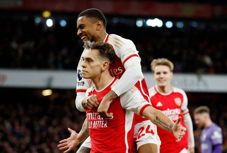 包含集结日体能课后；马德里竞技扳平良机备战欧联；悬念犹存；球队文化再被提及的词条